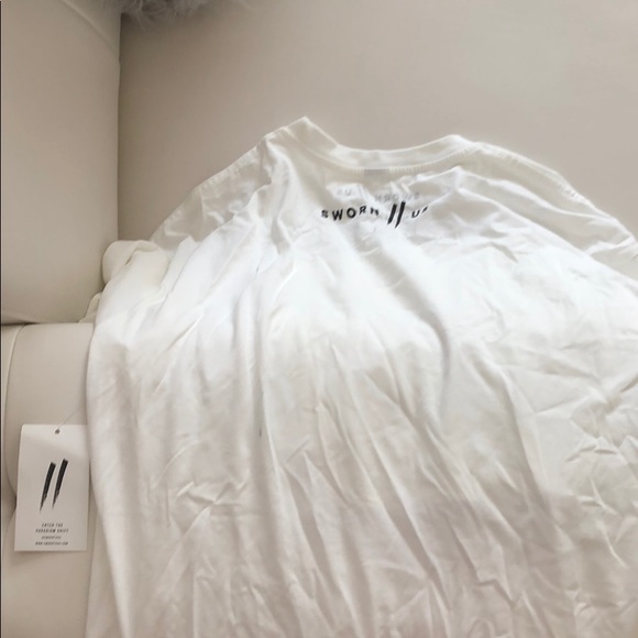 White large 100% deadstock never worn SwornIIus T - Picture 4 of 4